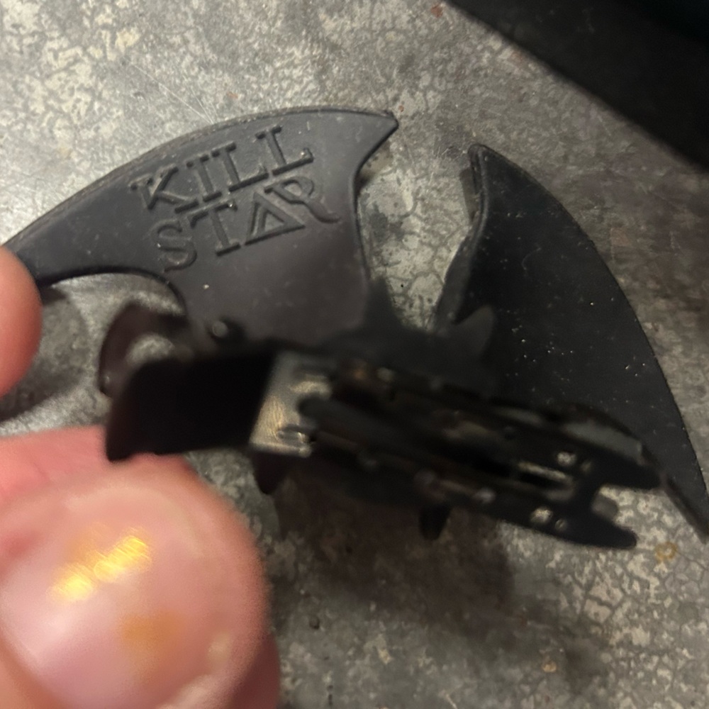 Night creature bat black hair clip KILLSTAR new in box goth Halloween dark - Picture 5 of 9